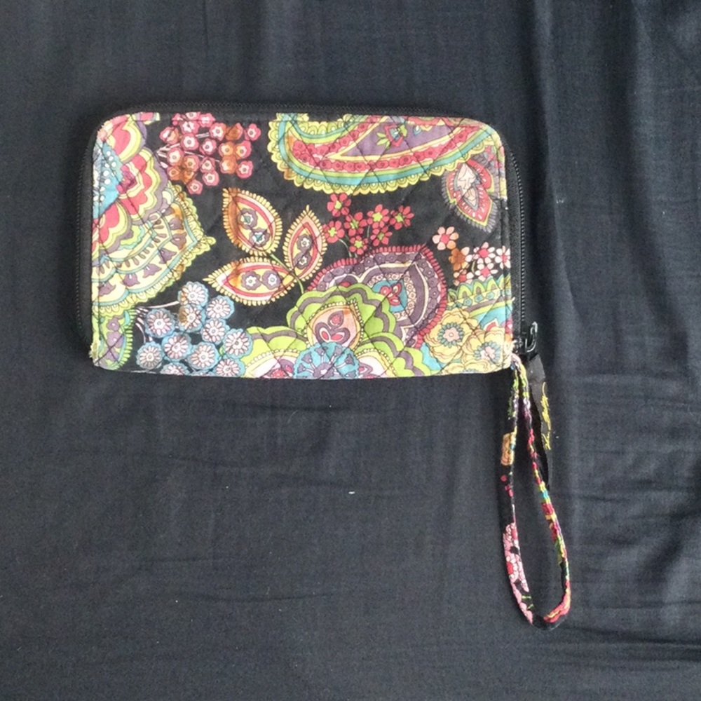 Vera Bradley Boho Design Multiple Pockets Zip Ope… - image 2